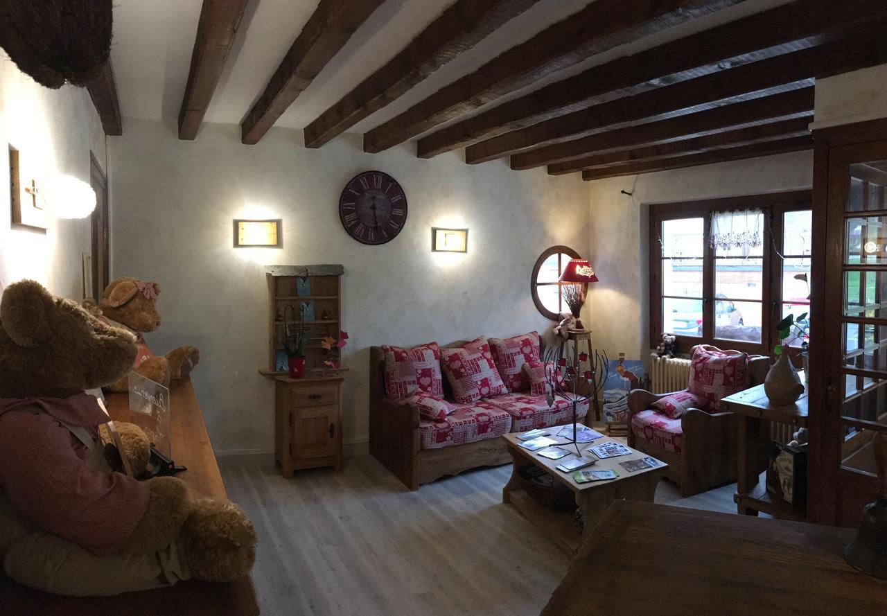 Hotel La Tapia Autrans-Meaudre-en-Vercors Eksteriør billede